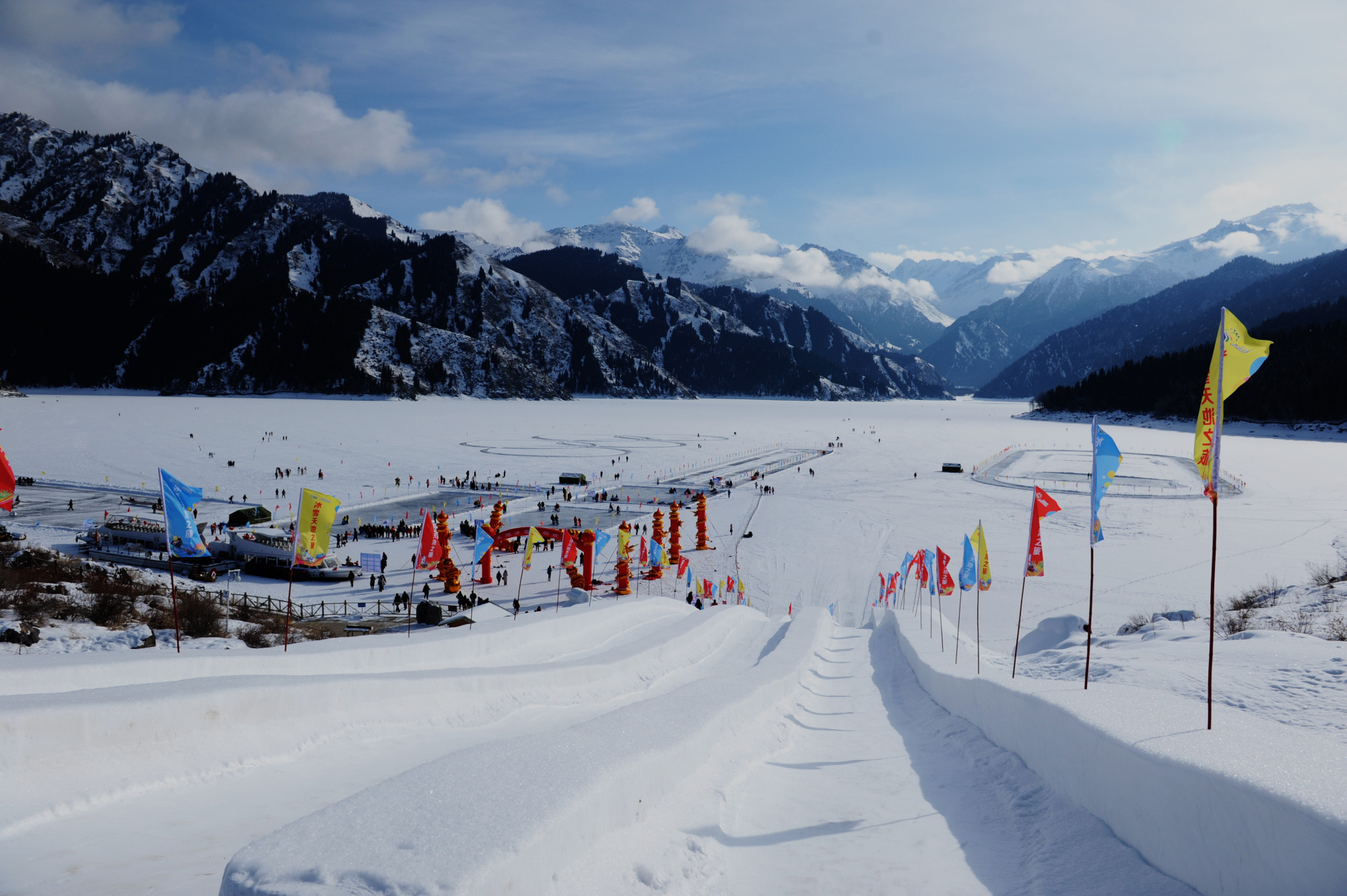 小海坨山滑雪场图片