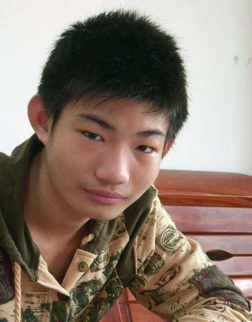 盘点人到底可以懒到什么程度?房间内垃圾成堆,乞讨都懒得开口