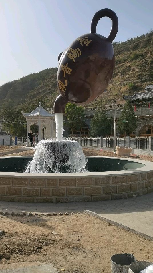 绥德合龙山:悬壶济世