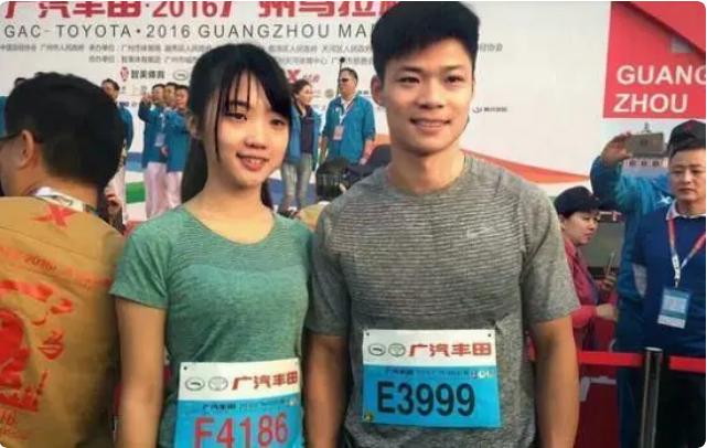 中国飞人苏炳添现状:官至大学副教授,妻子身材颜值超美!