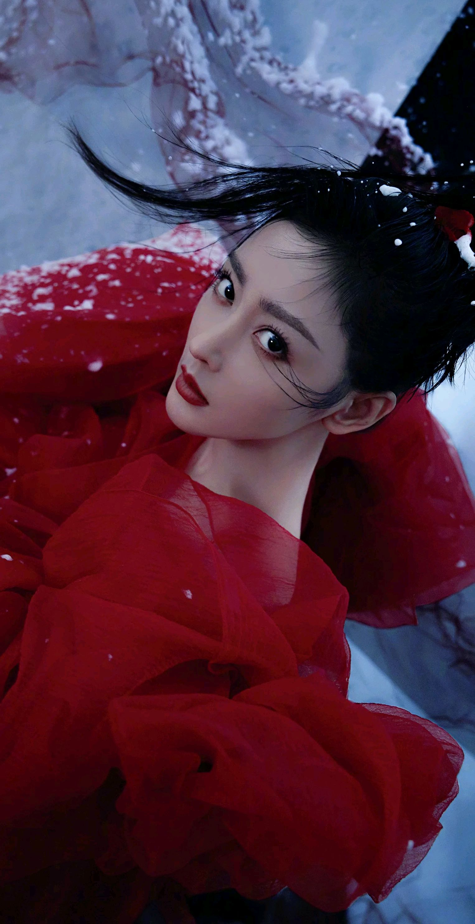 张天爱高清写真性感十足,妩媚动人,比妖精还妖艳