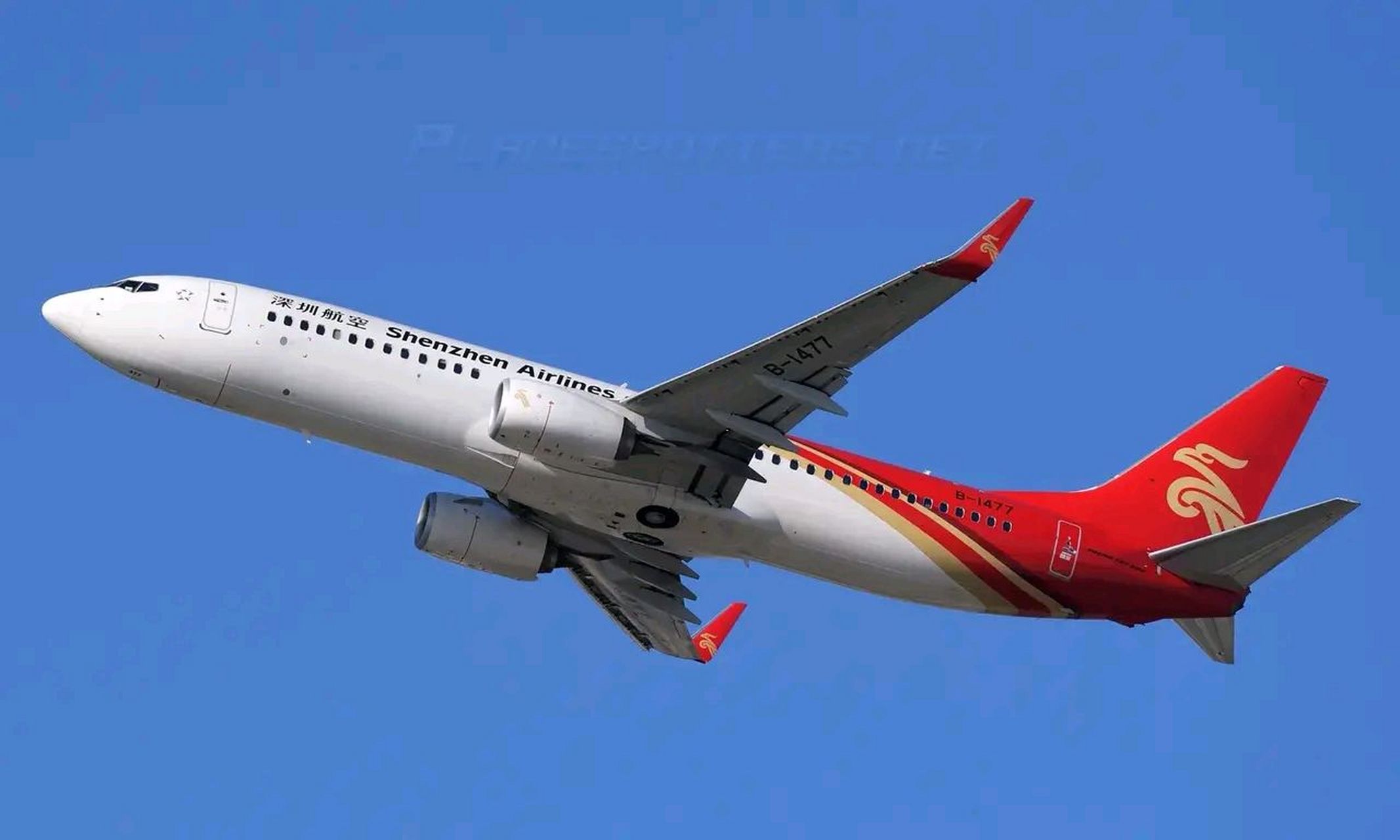 2023年8月10日,深圳航空一架b737-800型客机在广东省茂名市高州市空域