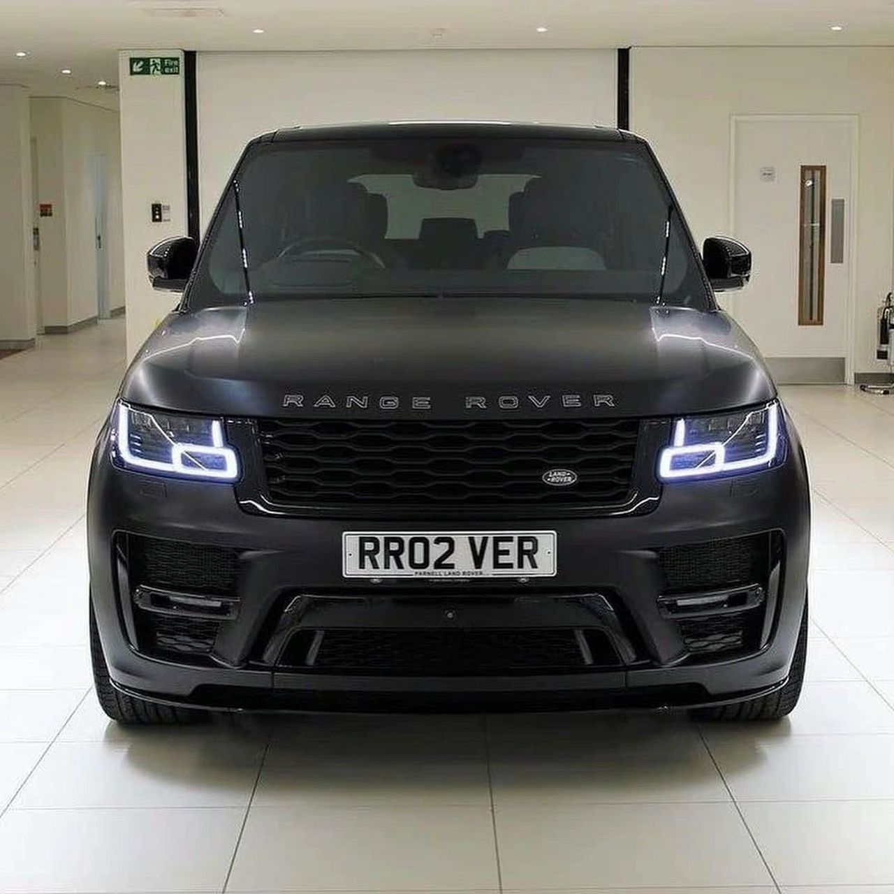 你是因为什么原因喜欢上这辆路虎揽胜sva的?