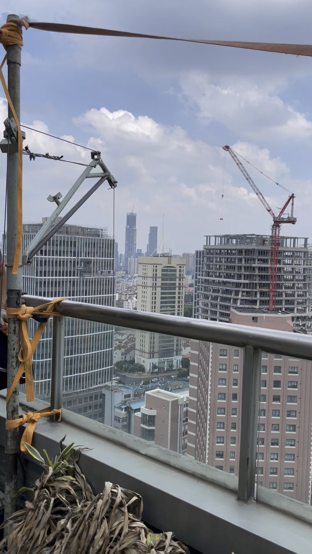 上海高层吊大件材料门窗板材上楼高楼房吊装家具沙发入户大众便捷一站