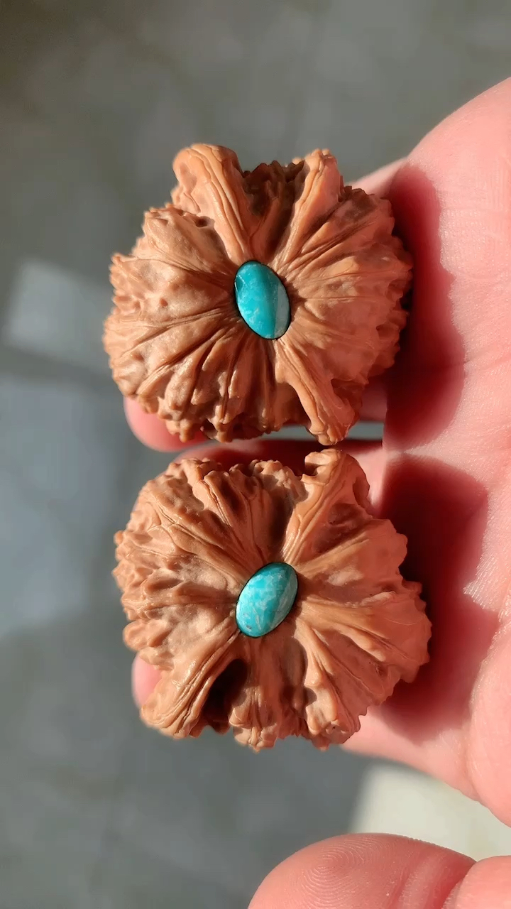 文玩核桃 白狮子头