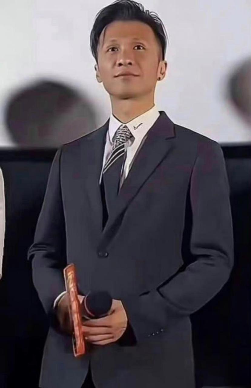 怎么感觉宋小宝变帅了,有点儿像薛之谦[笑哭]