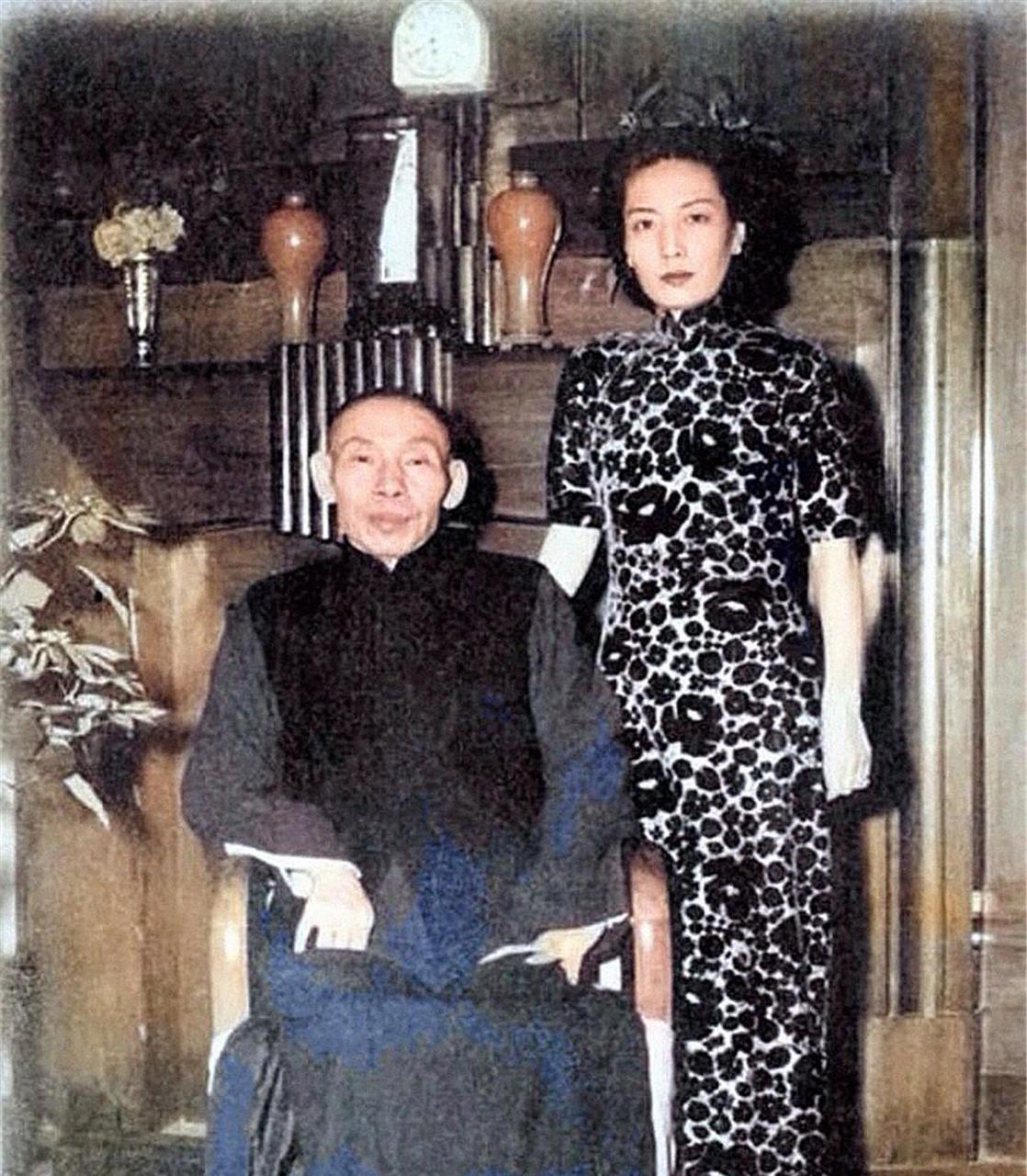 1937年,闺蜜姚玉兰邀请孟小冬同睡.