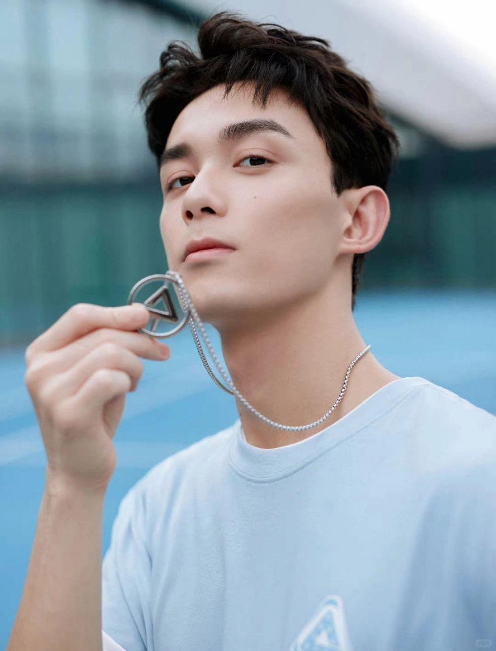 今天是清新的一抹蓝吴磊#九月动态激励计划