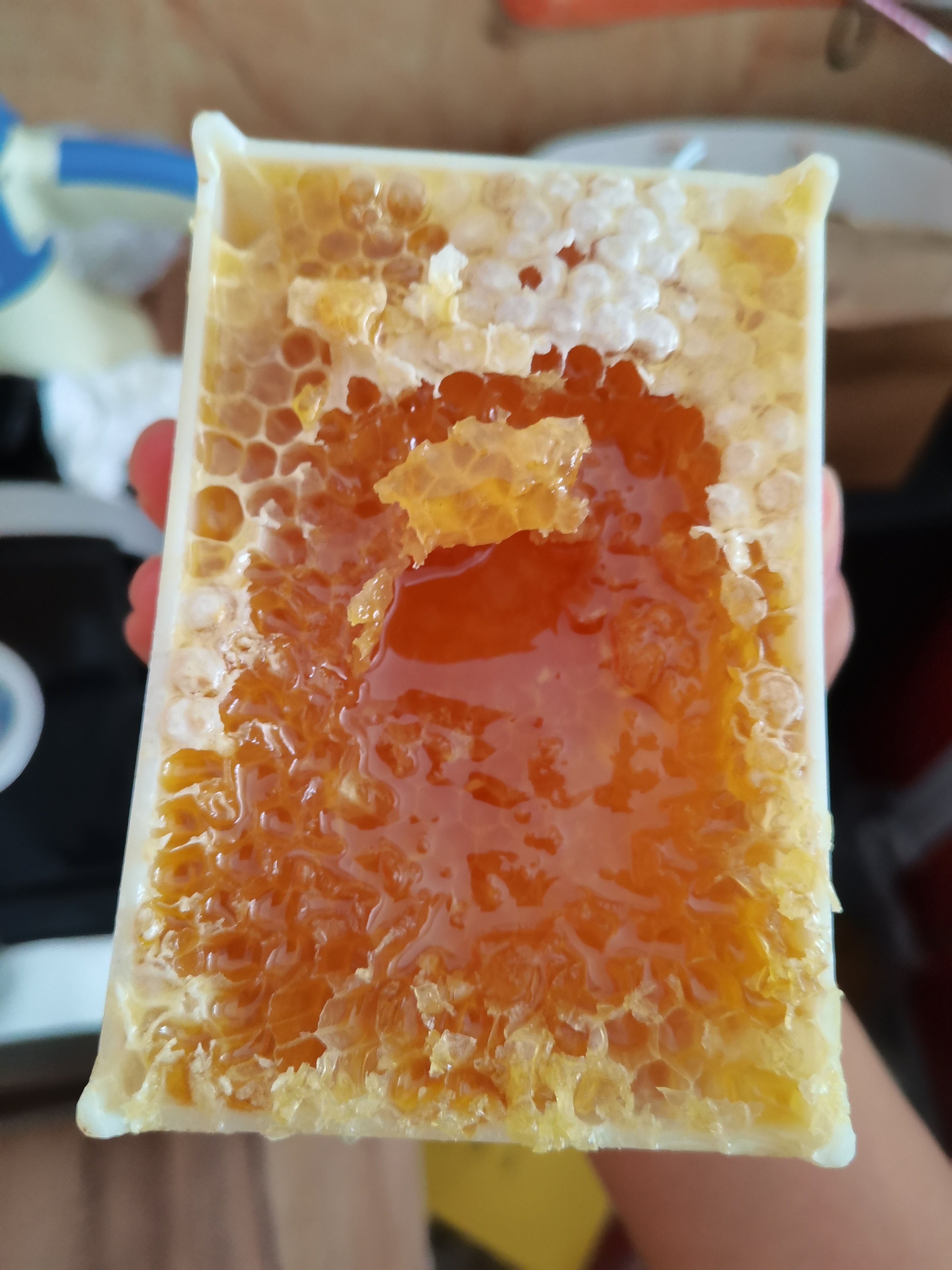 正宗蜂蜜放久了啥样(蜂蜜保存越久越好吗)