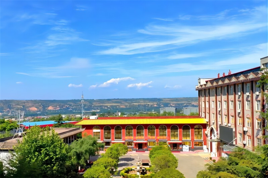 西安长安区凤栖山人文纪念园花坛葬,室内格位,立碑价格多少钱