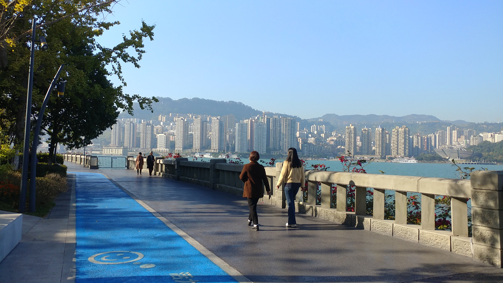 11月12日上午南滨公园看平湖万州