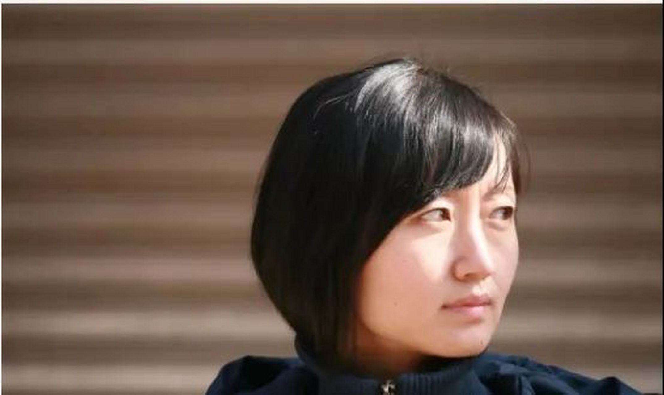 当年罗永浩欠下9500万,他打电话给老婆柴静icon说:"你能过来给我按个