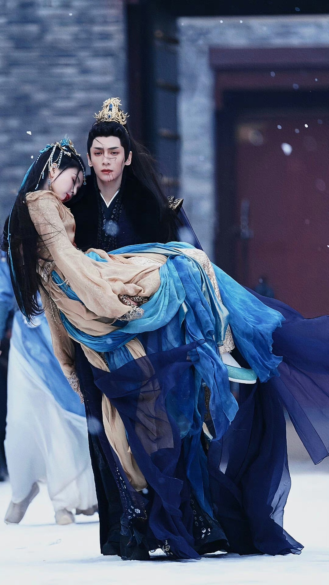 澹台烬和黎苏苏雪地初见雪天死别