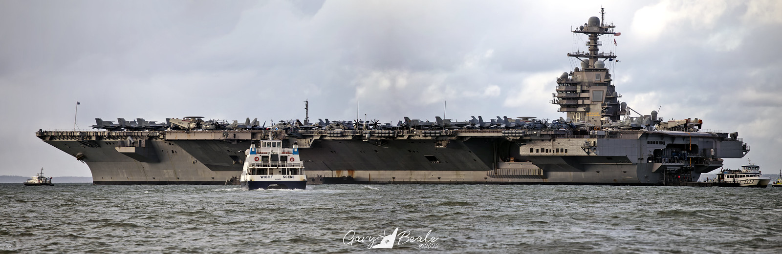 杰拉尔德福特号航空母舰- cvn-78 -全景照片