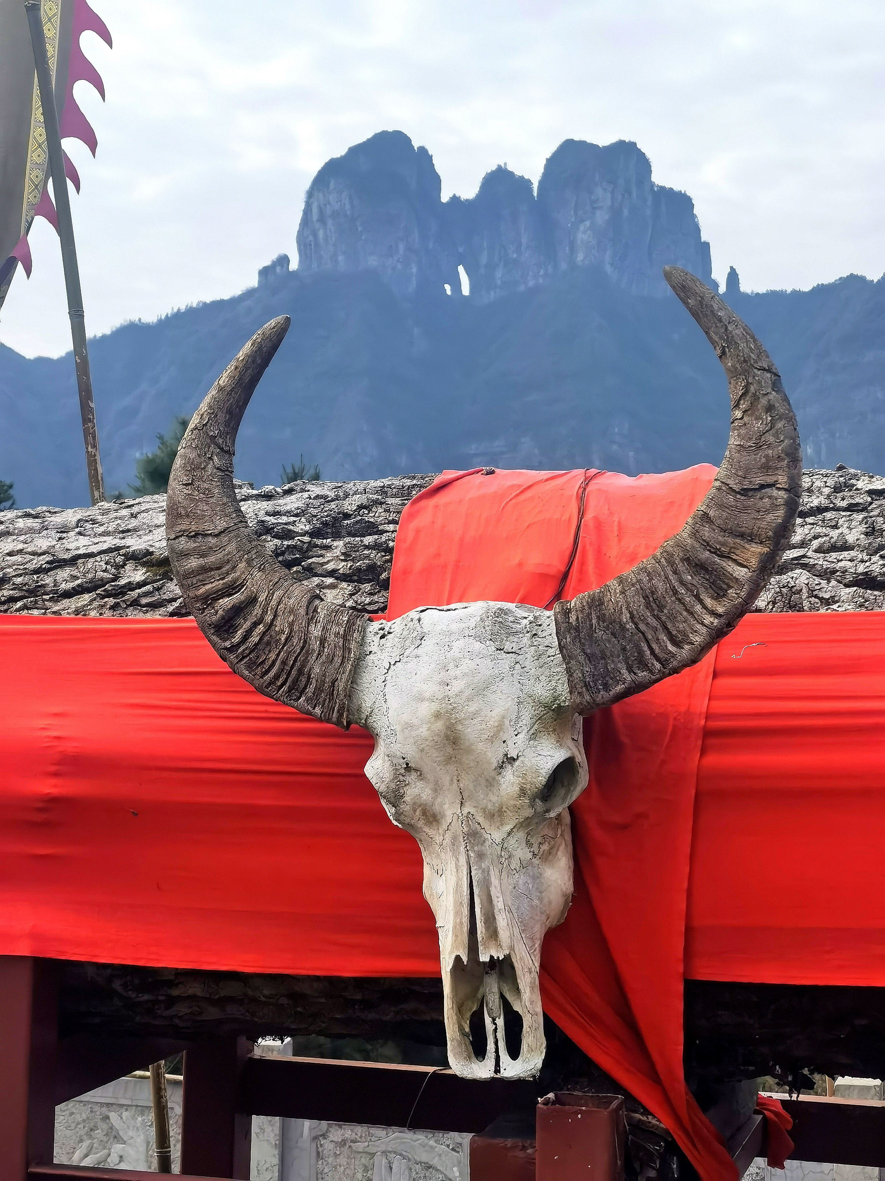 湘西保靖吕洞山