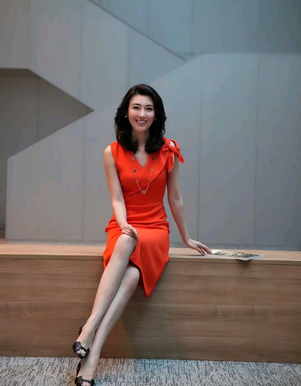 02 说到央视一姐,大家脑海中首先想到的应该就是董卿