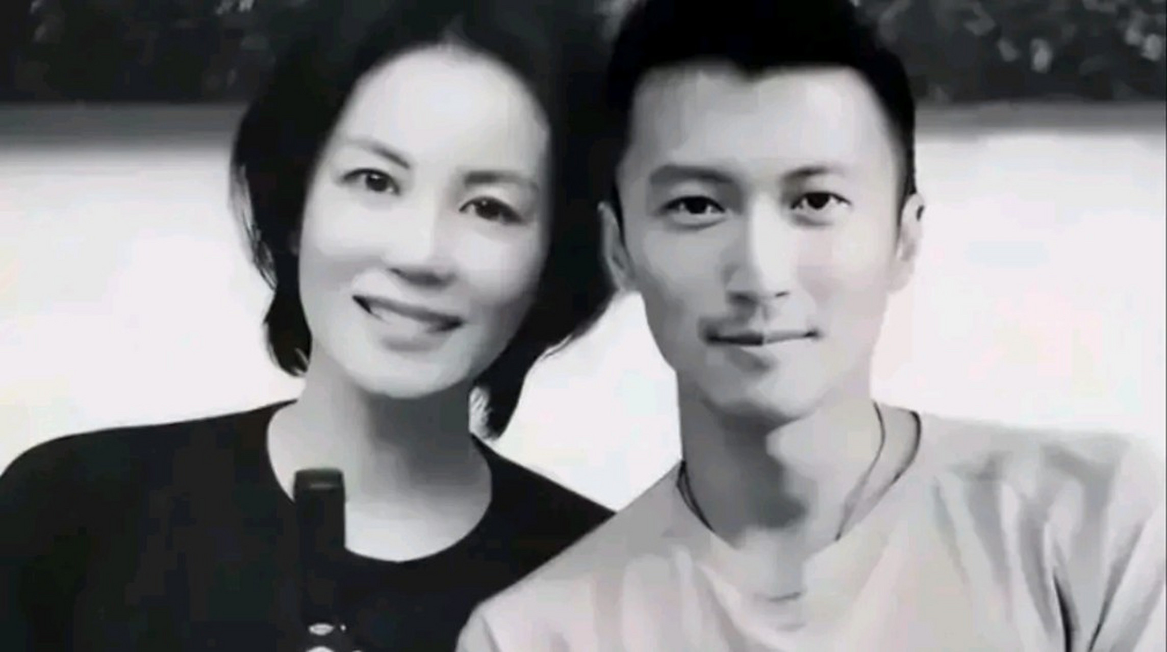 53岁的王菲终于传来喜讯!经纪人亲口证实,网友评论惹争议!