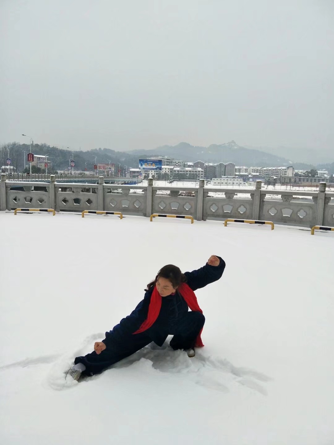 雪中练太极