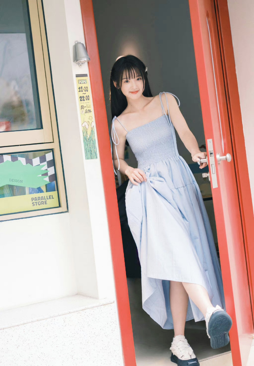 今天发现了一个甜妹,真的好甜呀 #张淼怡粉丝破百万