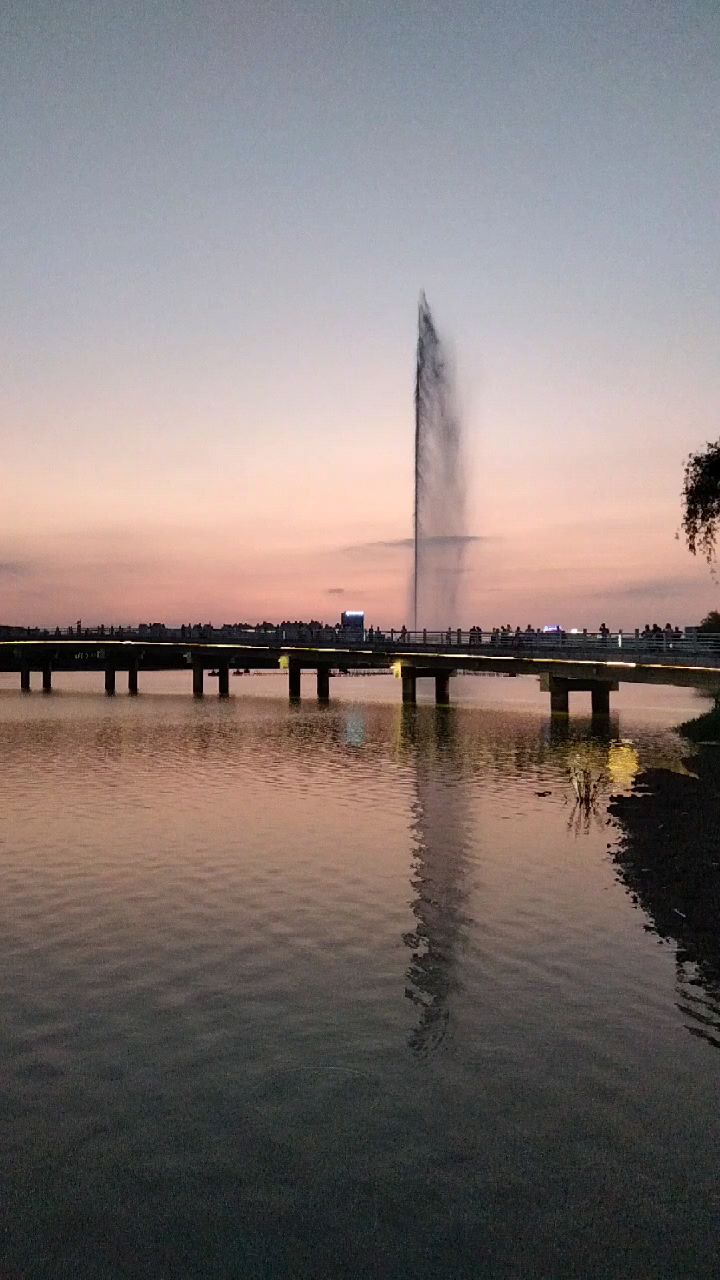 安徽翡翠湖夜景图片