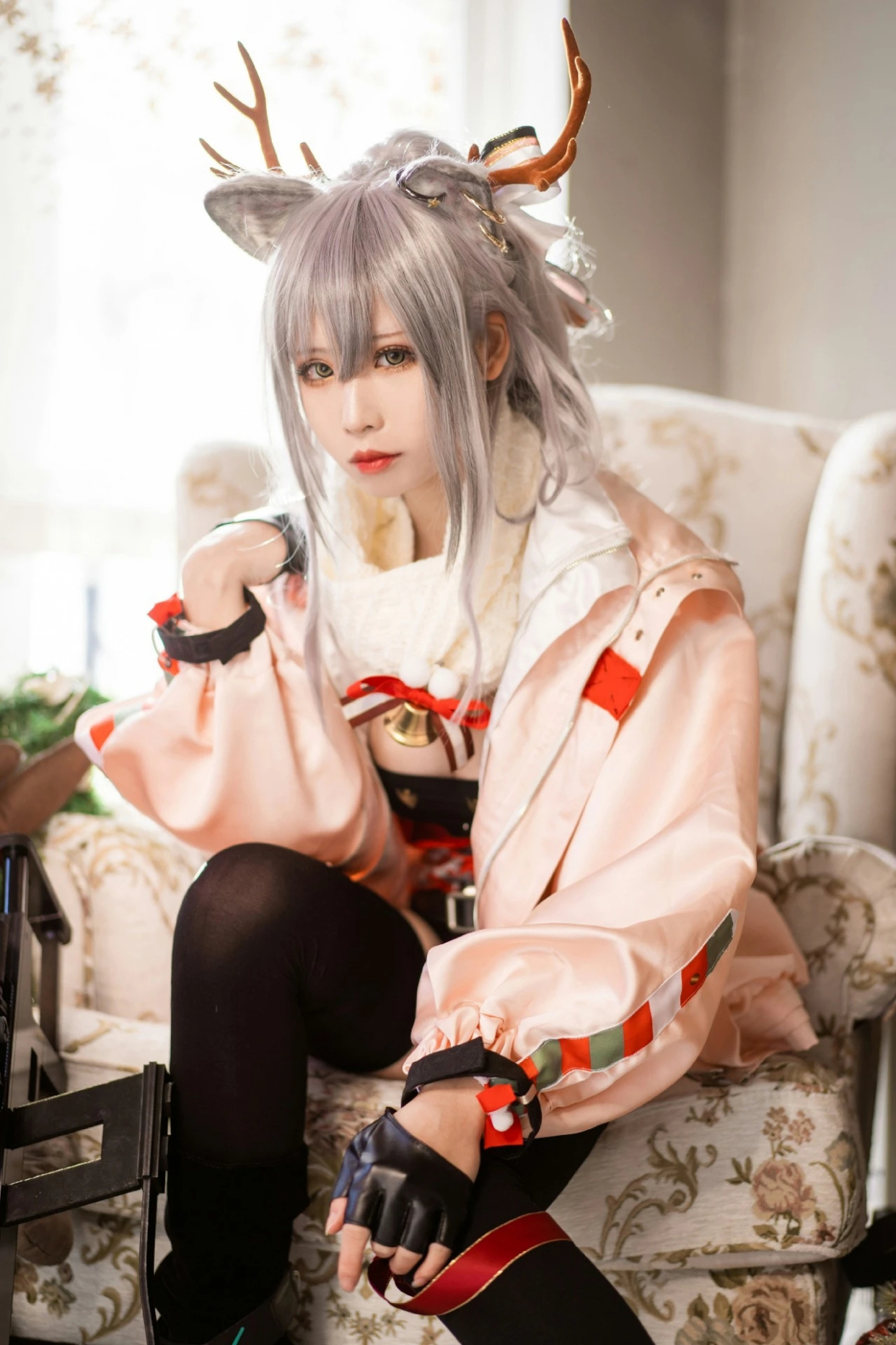 cos—明日方舟 厚礼,最后一张真是棒呆了