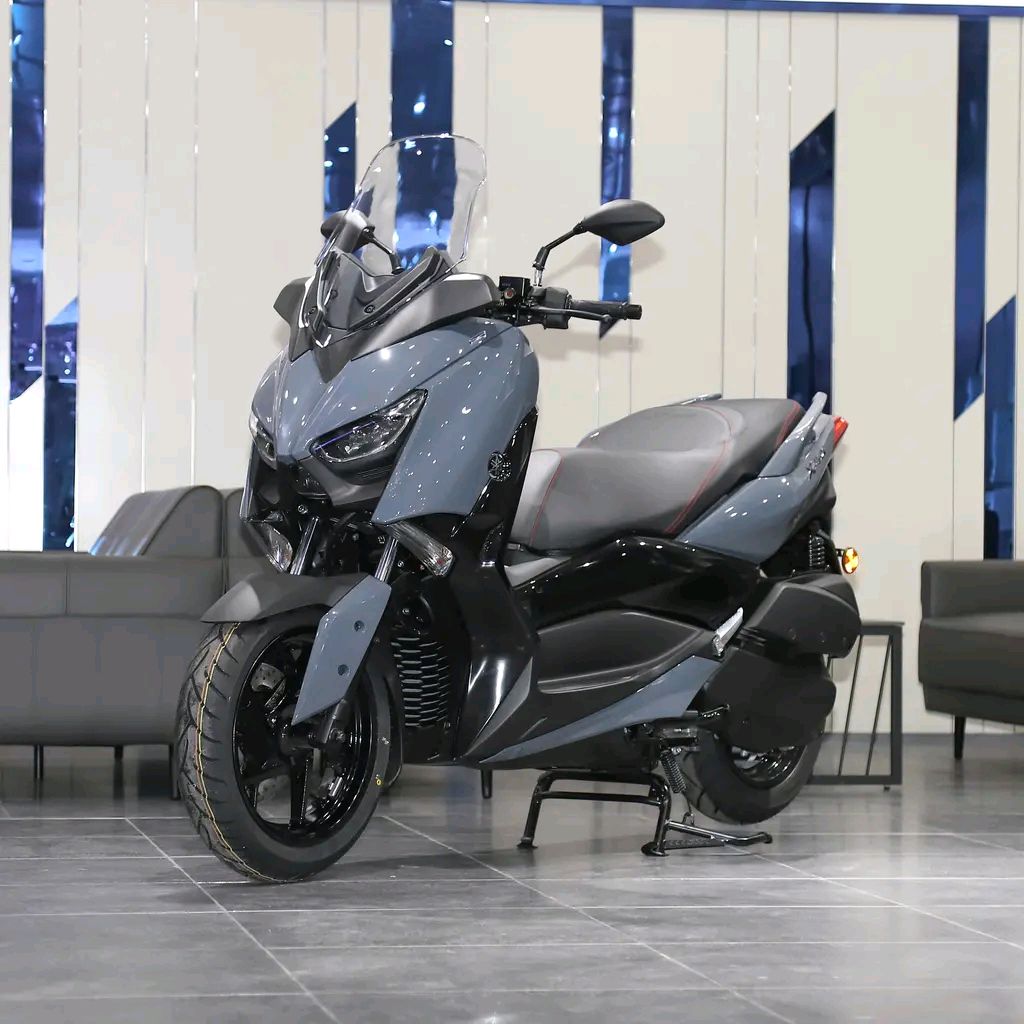 踏板界的彭于晏!雅马哈xmax300