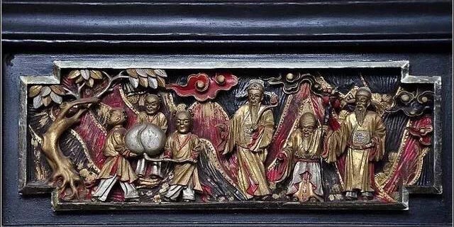 云南玉溪三圣宫的6扇格子门,被称为海内外第一木雕:系高应美雕刻