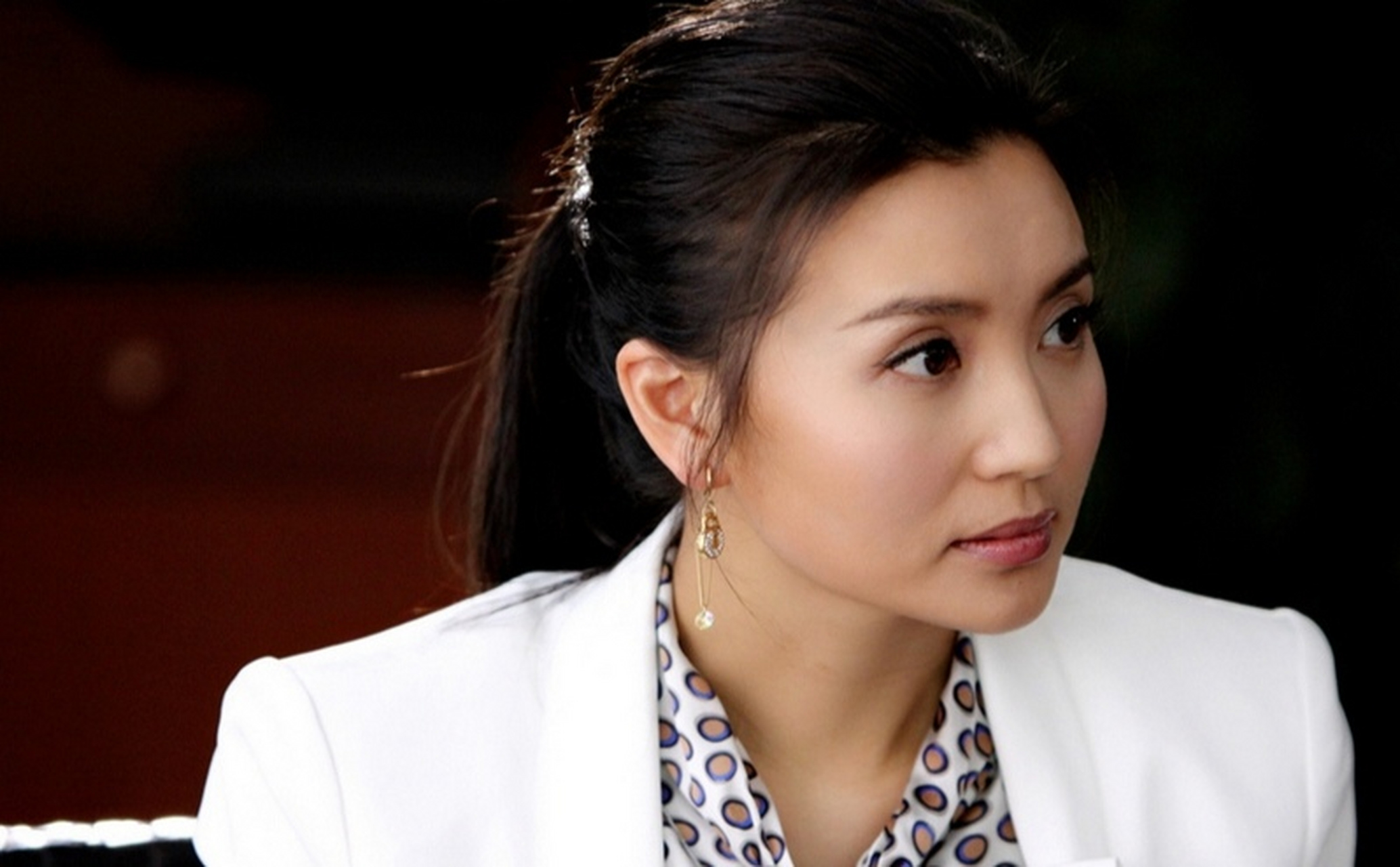 胡兵官宣参加披荆斩棘,圈内好友万人迷陈好,十三姨关之琳等人打call