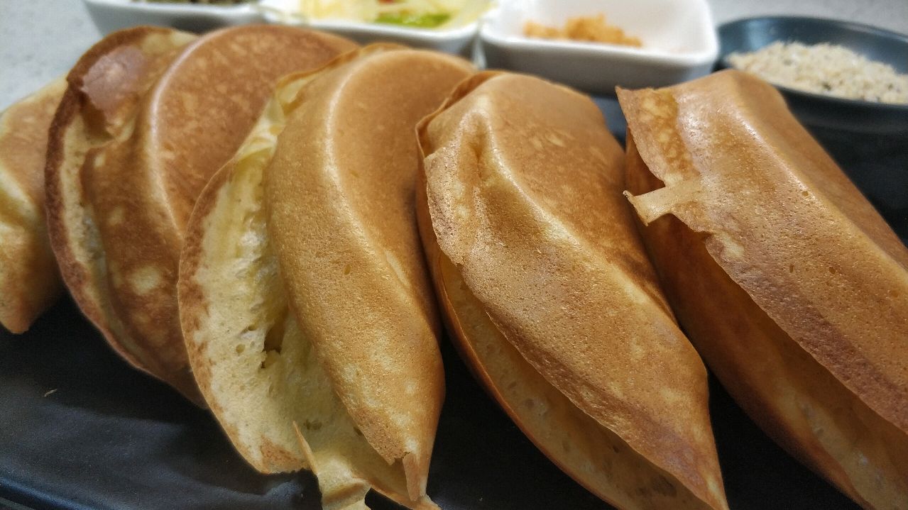 成都街头美食蛋烘糕的做法，调面糊、制作步骤都详细介绍