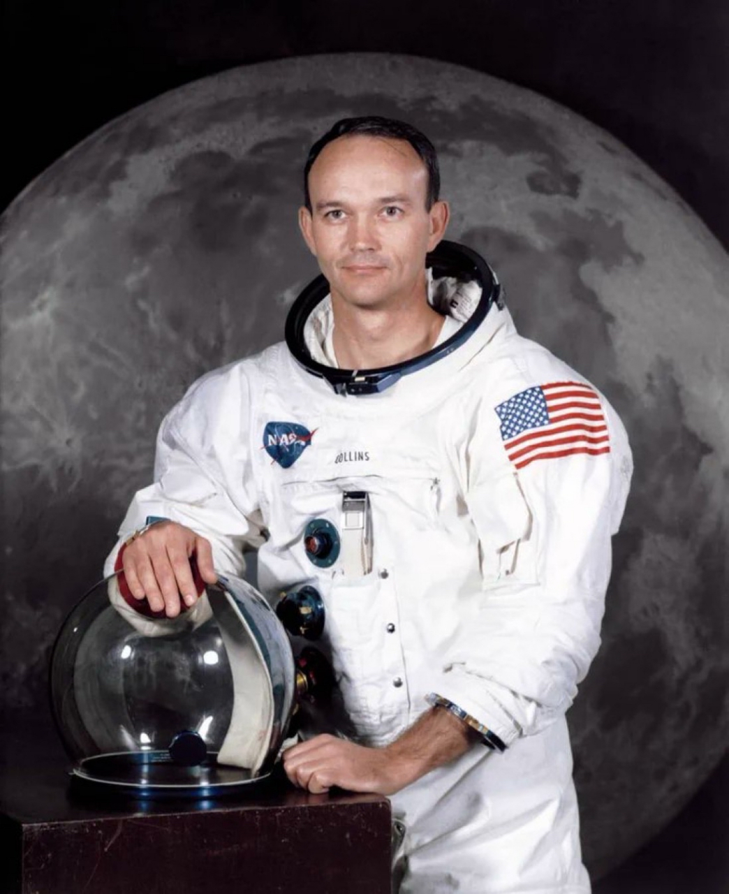 迈克尔·柯林斯于 2021 年 4 月 28 日去世.