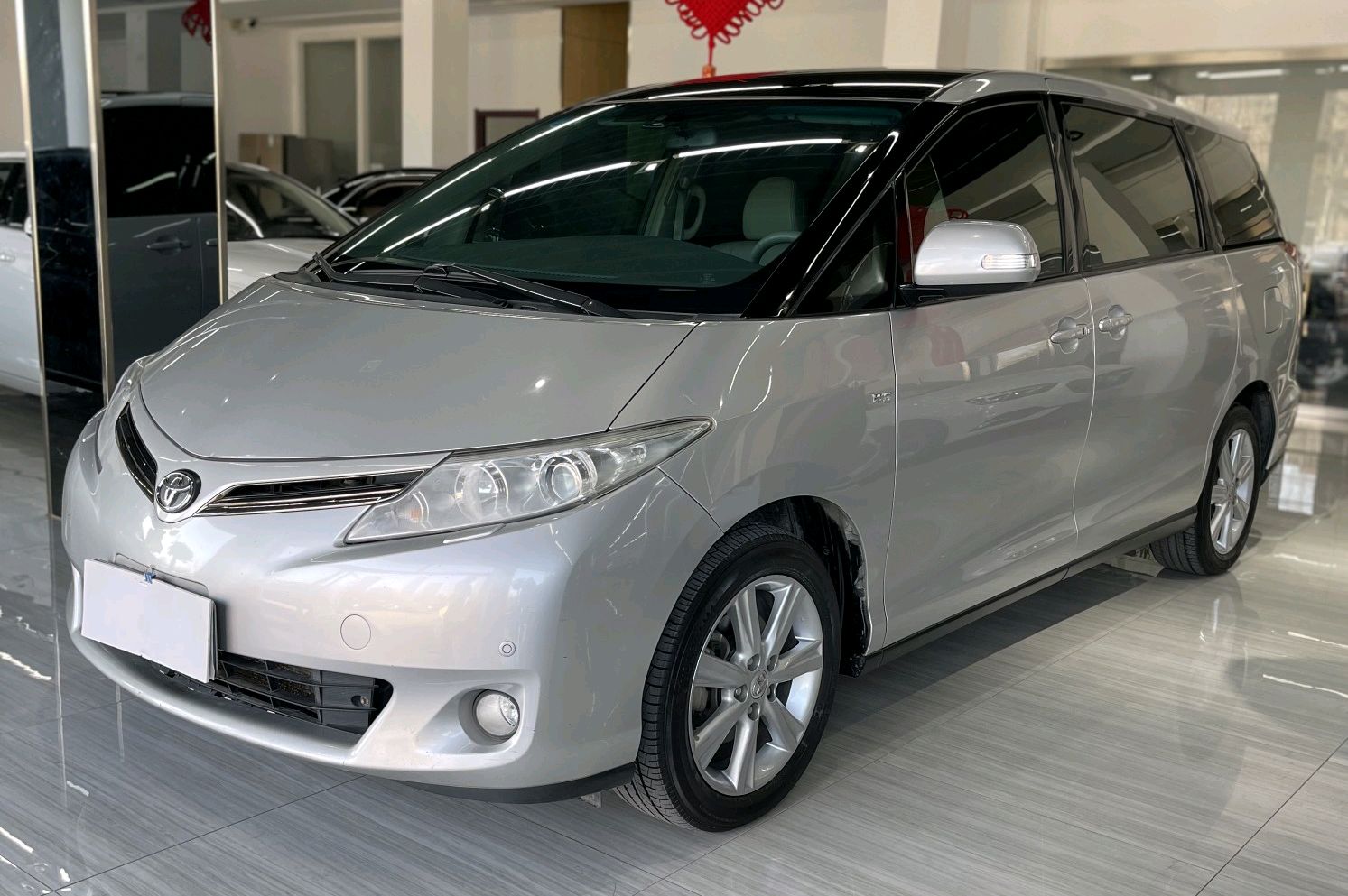 淘来一台丰田大霸王普瑞维亚