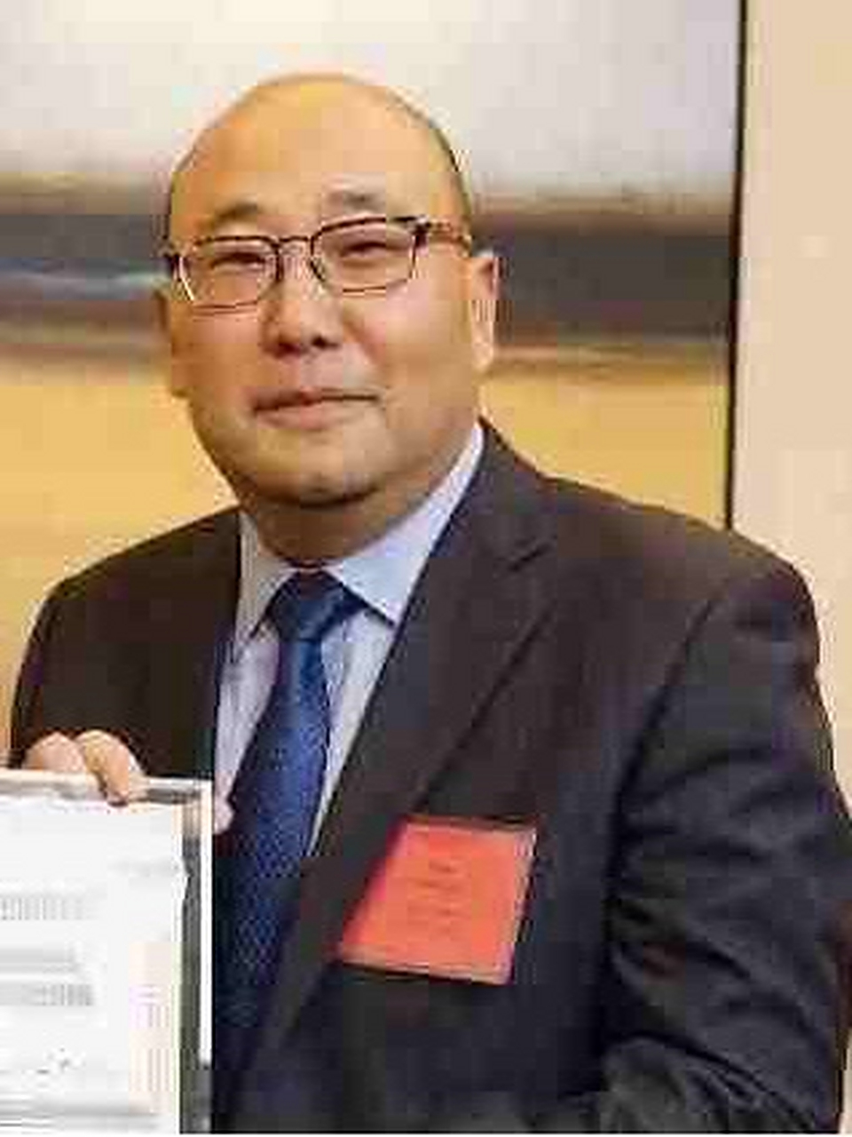 双汇集团被废太子爷万洪建两年前揭(zuo )发(kong )父亲双汇集团创始