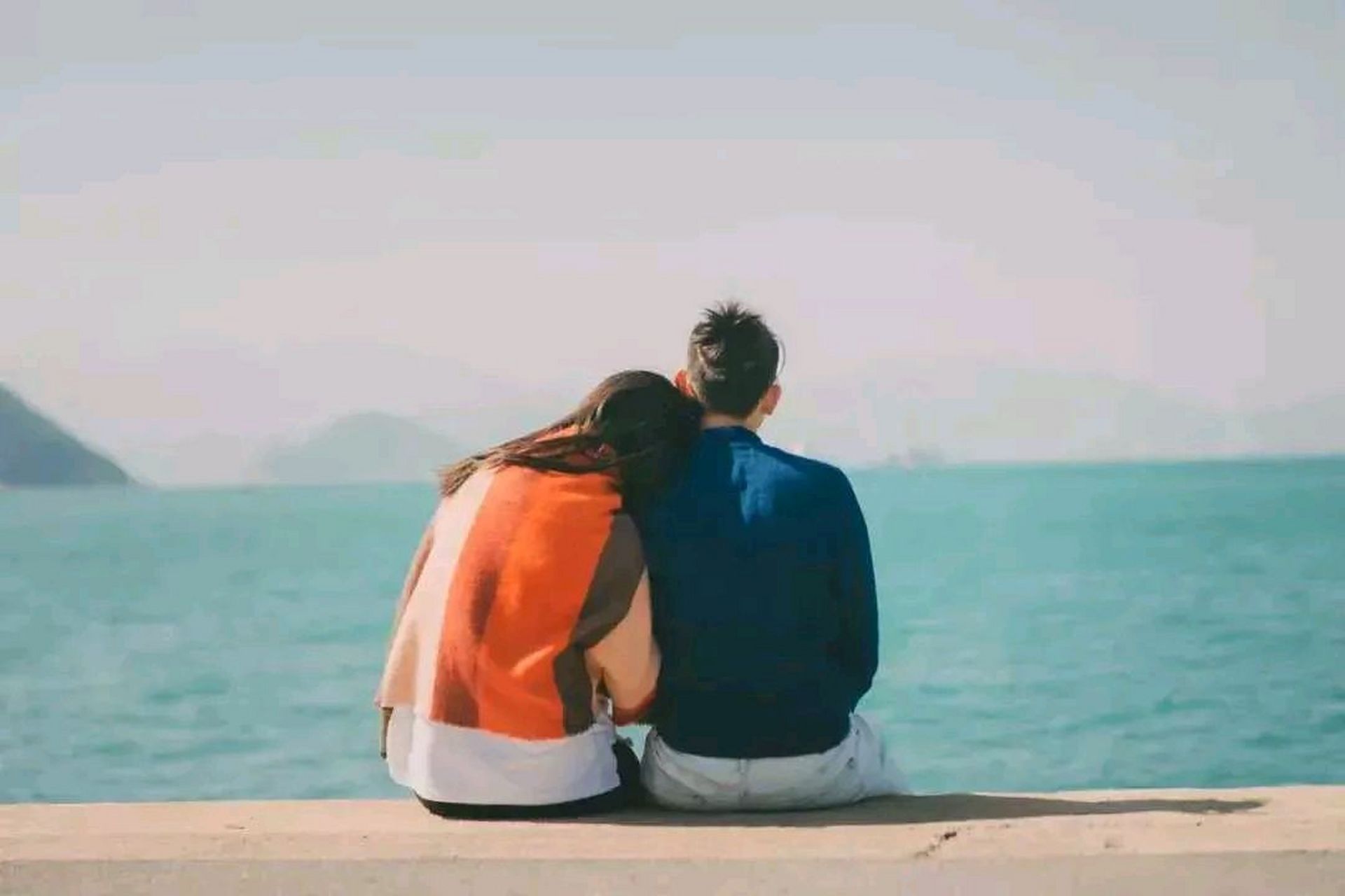 男人把女人约出去, 有很明确的目的, 就是吃饭和睡觉, 倘若不是因为