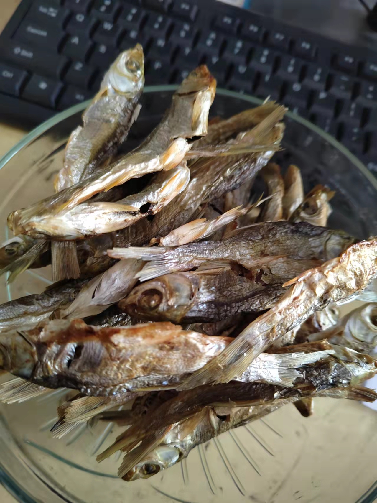馋得人流口水的 除了那活蹦乱跳的鲜鱼 还有吃完让人齿颊留香的鱼干