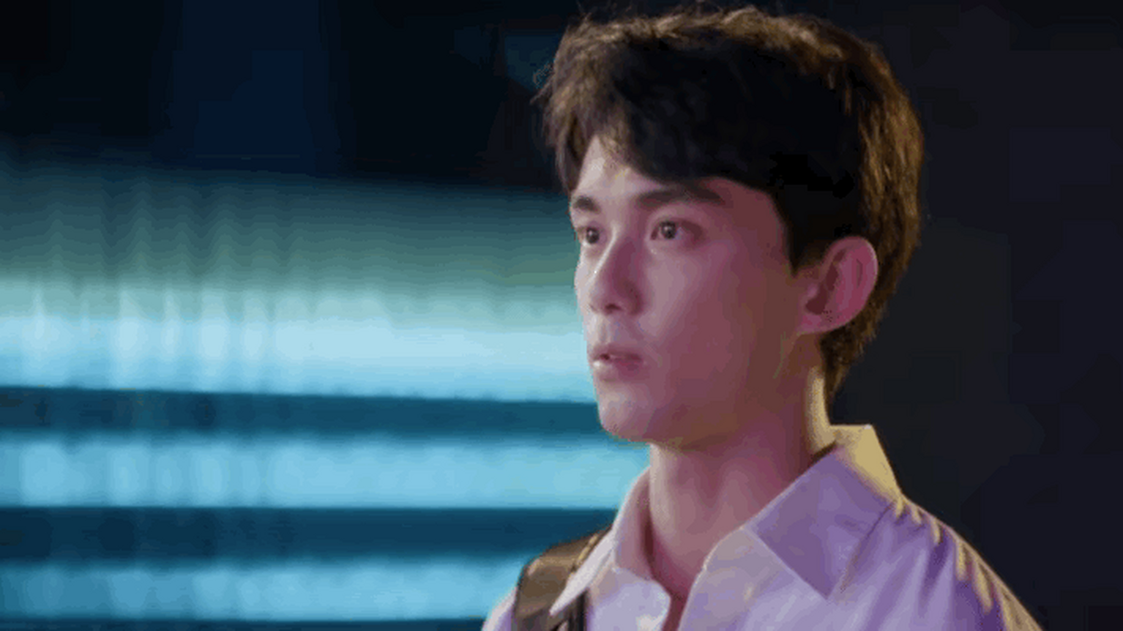 吴磊颜值下降好多,而且长相真的很猴系