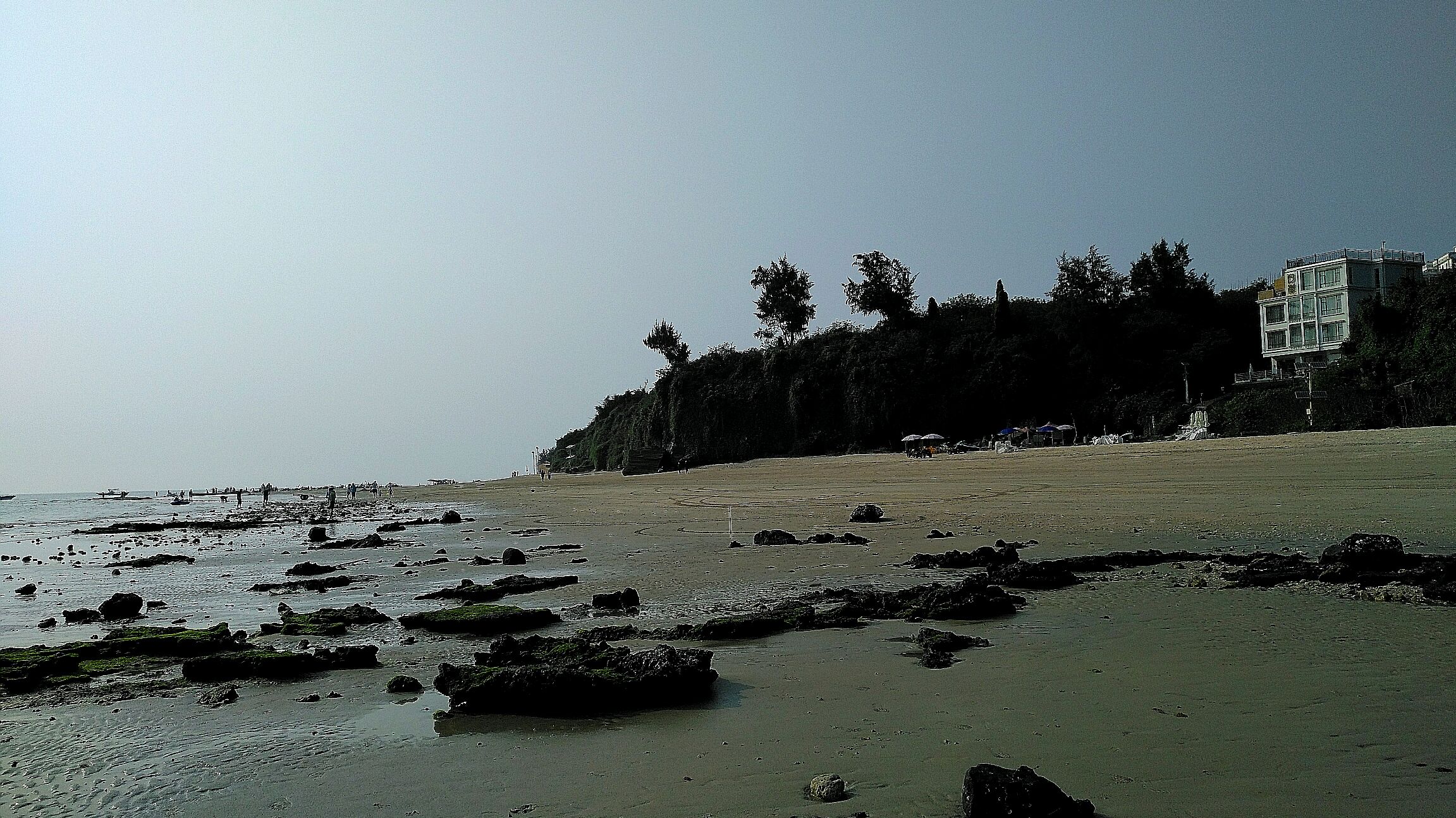 北海涠洲岛一一滴水丹屏风景