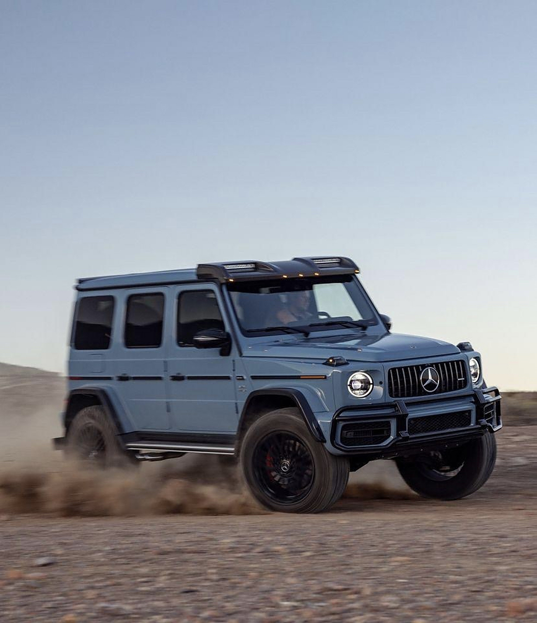 奔驰大g恒久远,一辆永留传,g63 4×4相信没人怀疑奔驰大g的越野能力.