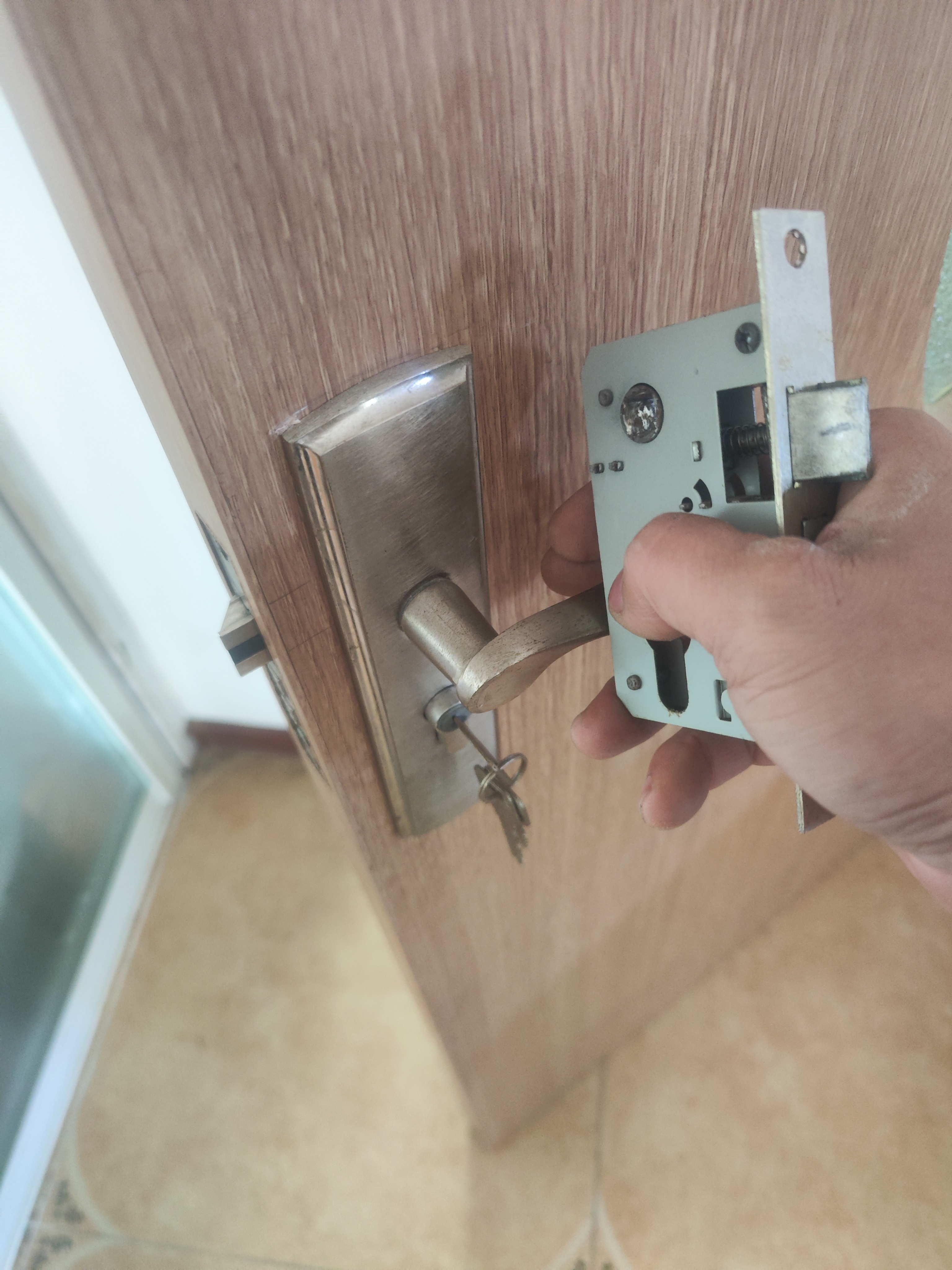 天津本地上门开锁公司修锁换锁