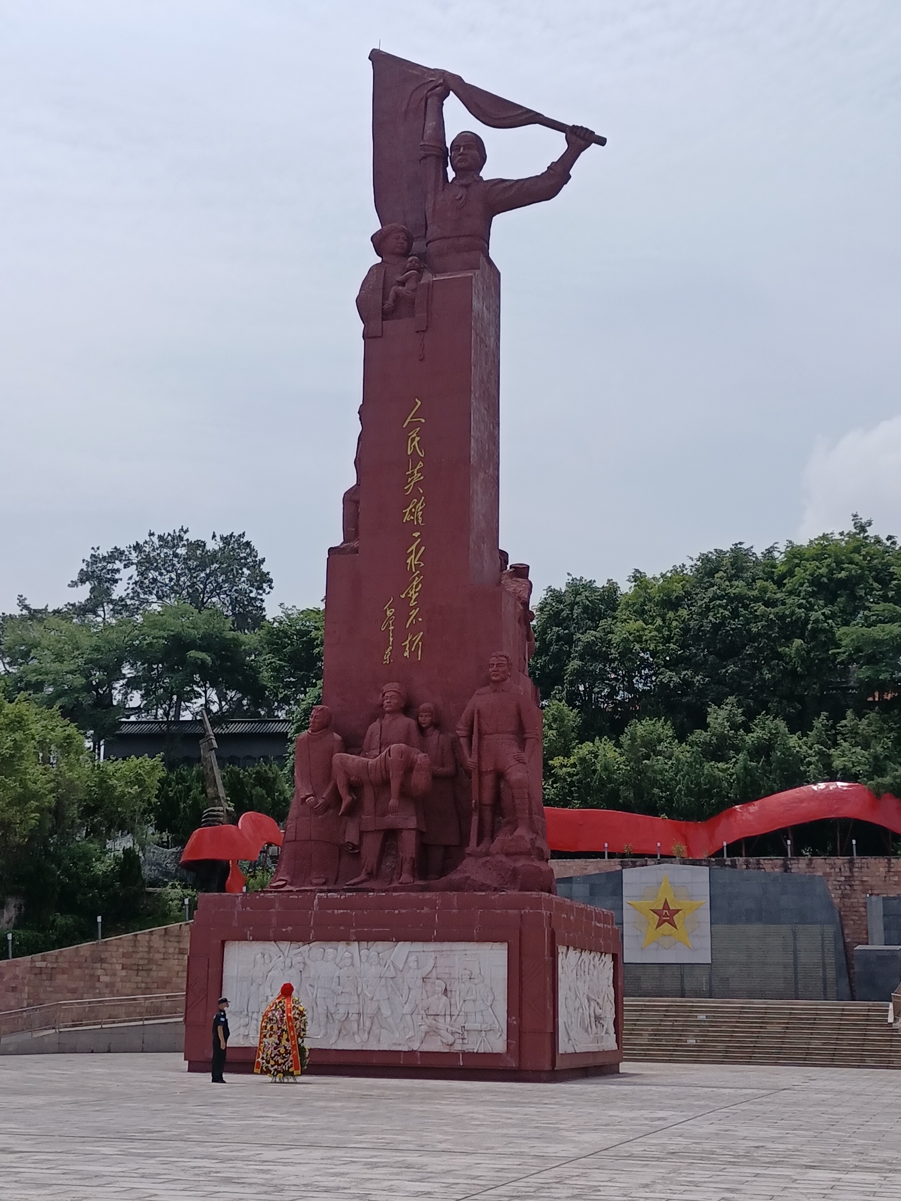 踏访佛子岭公墓