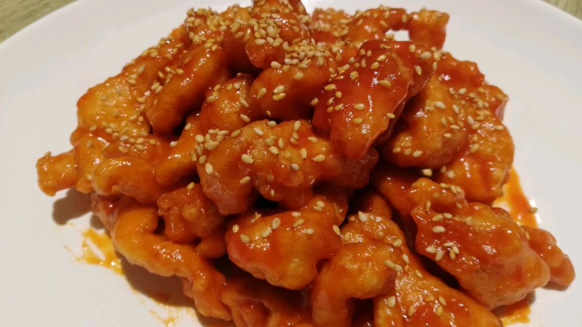 简单易做的糖醋鸡块,酸甜可口,外酥里嫩,好吃的让你吮指