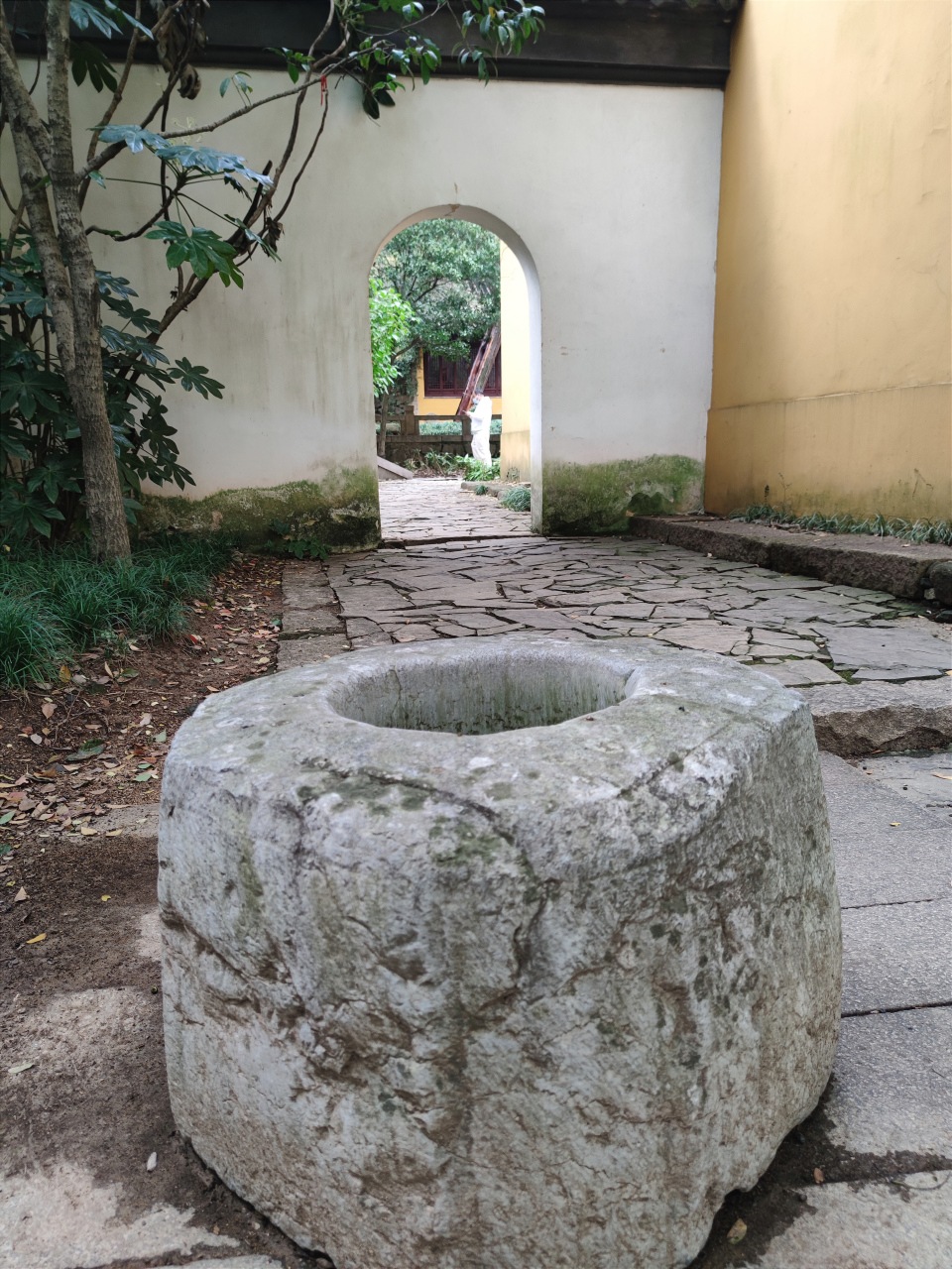 范文正公忠烈庙即范公祠,1982年被列为苏州市文物保护单位,1995年被列