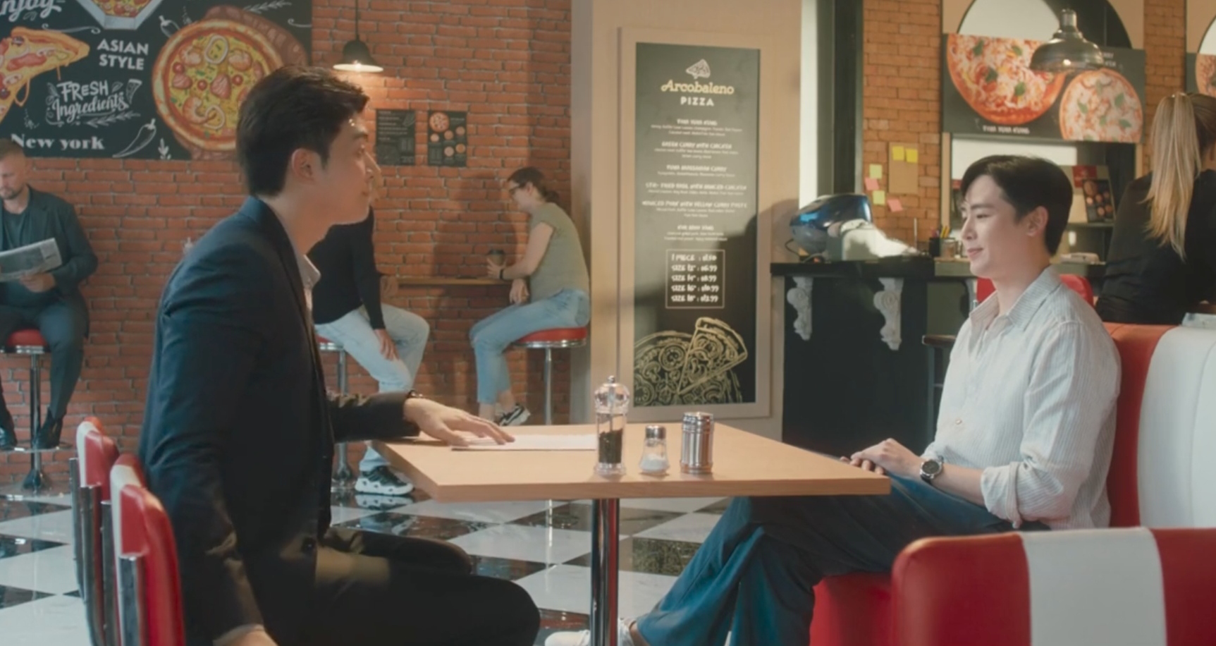 《抓住彩虹》,演员顶流,颜值巅峰之作