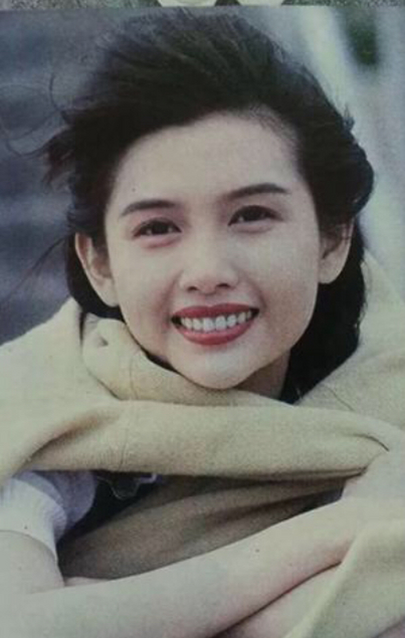 过,包括张艺谋,陈凯歌等知名导演,还与周润发,成龙等顶级男演员合作过