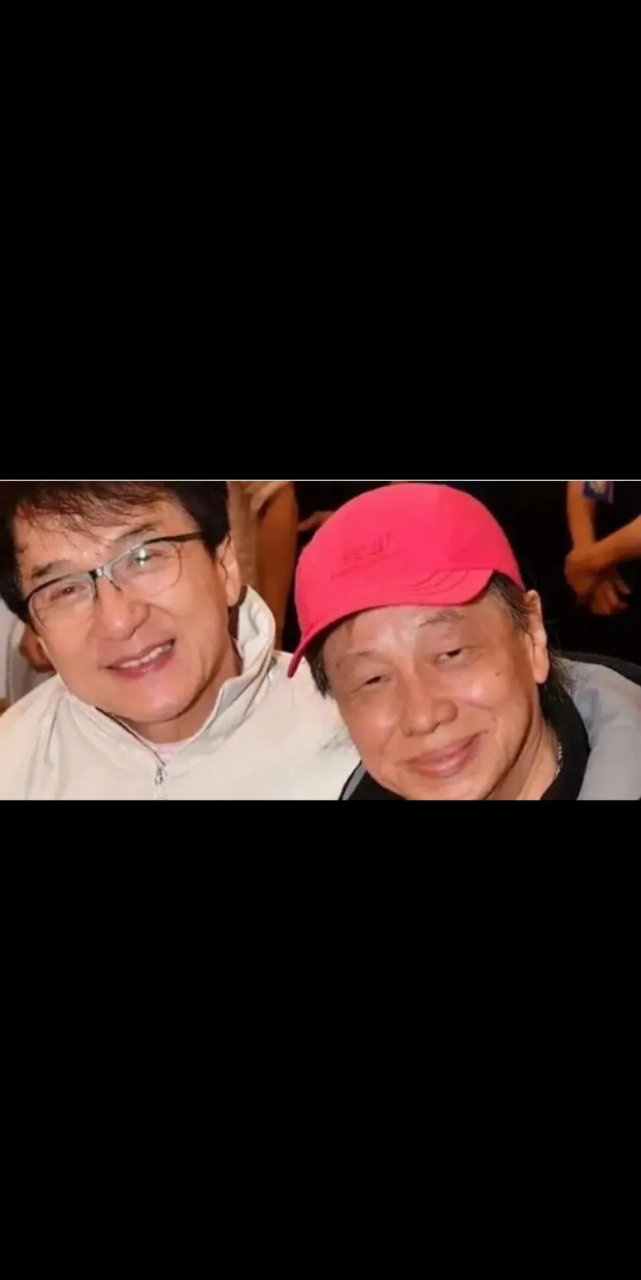 67夜总会的"9号女郎"美丽动人,独具魅力,成龙和梁小龙对她都展开了