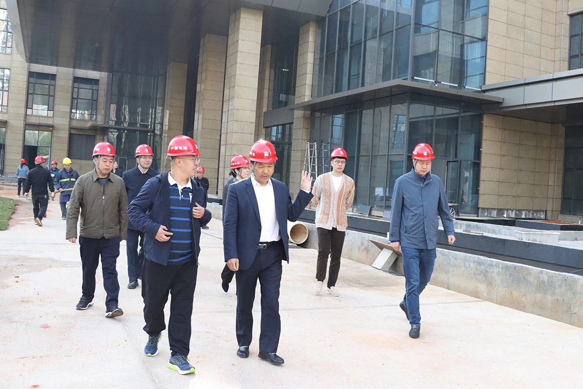 中共长沙市委统战部副部长杨光华一行莅临绿之韵中心走访调研