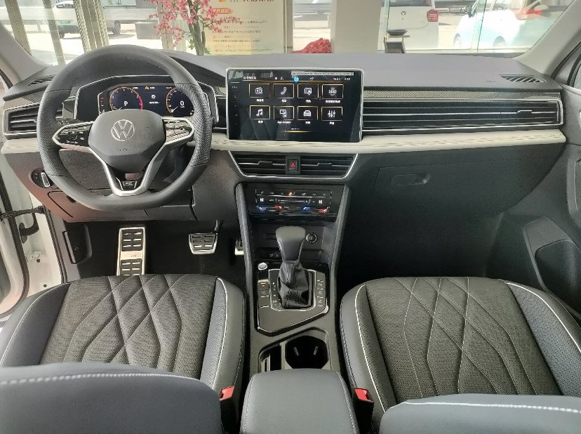 途观l2023款330tsi 2驱r line悦享版