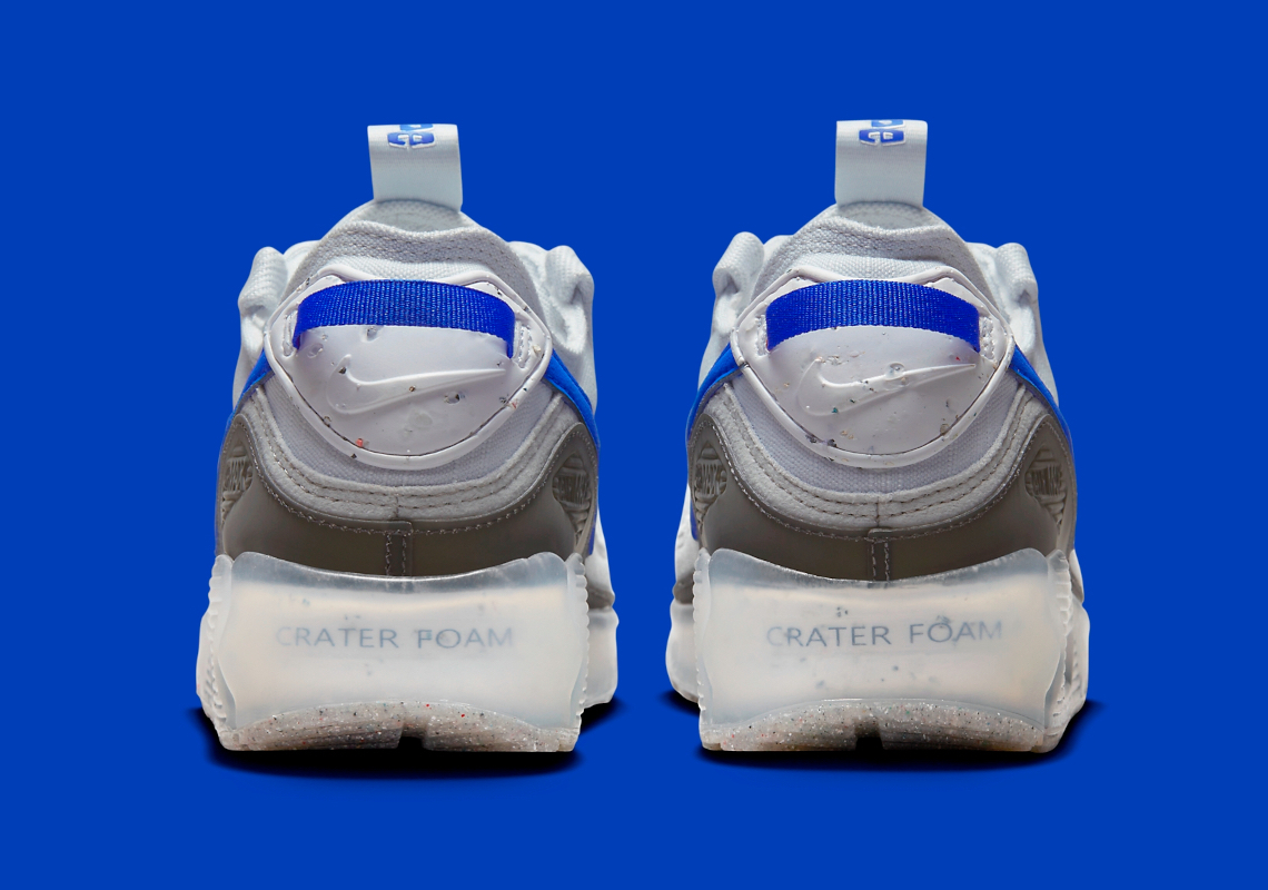 nike air max terrascape 90以"hyper royal"标志亮相