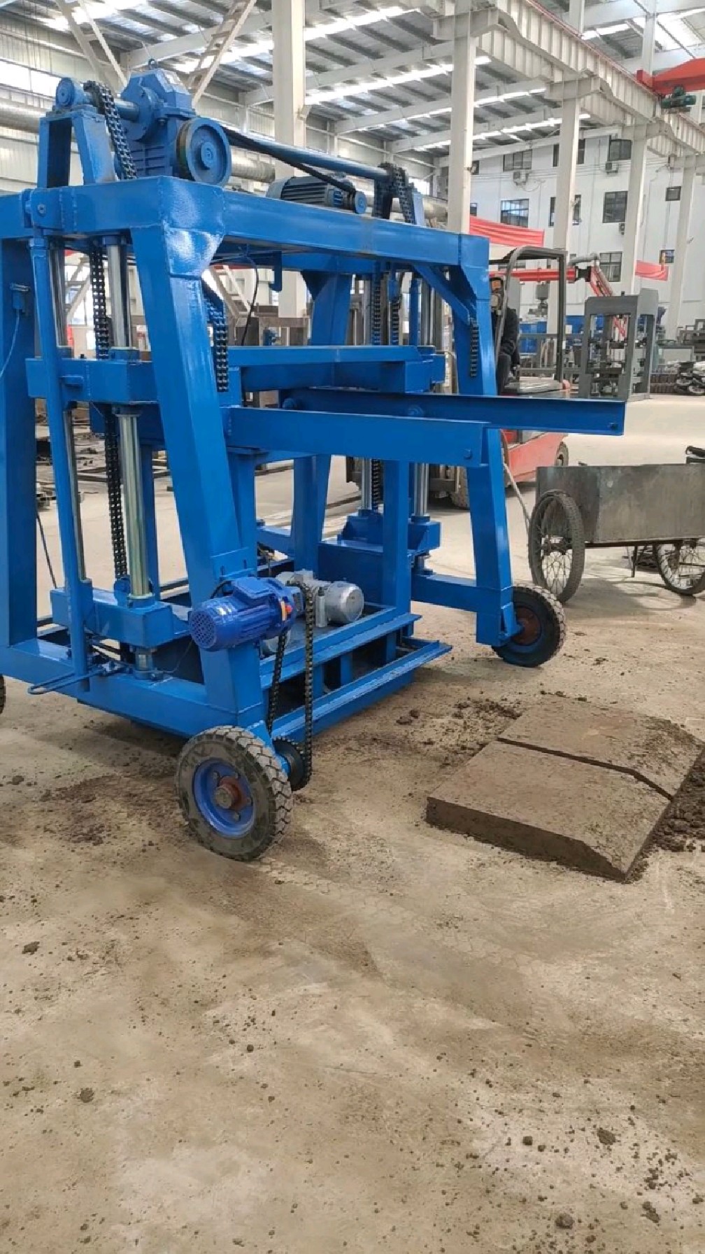 预制混凝土水泥路沿石成型机设备/路肩石路缘石制砖机器