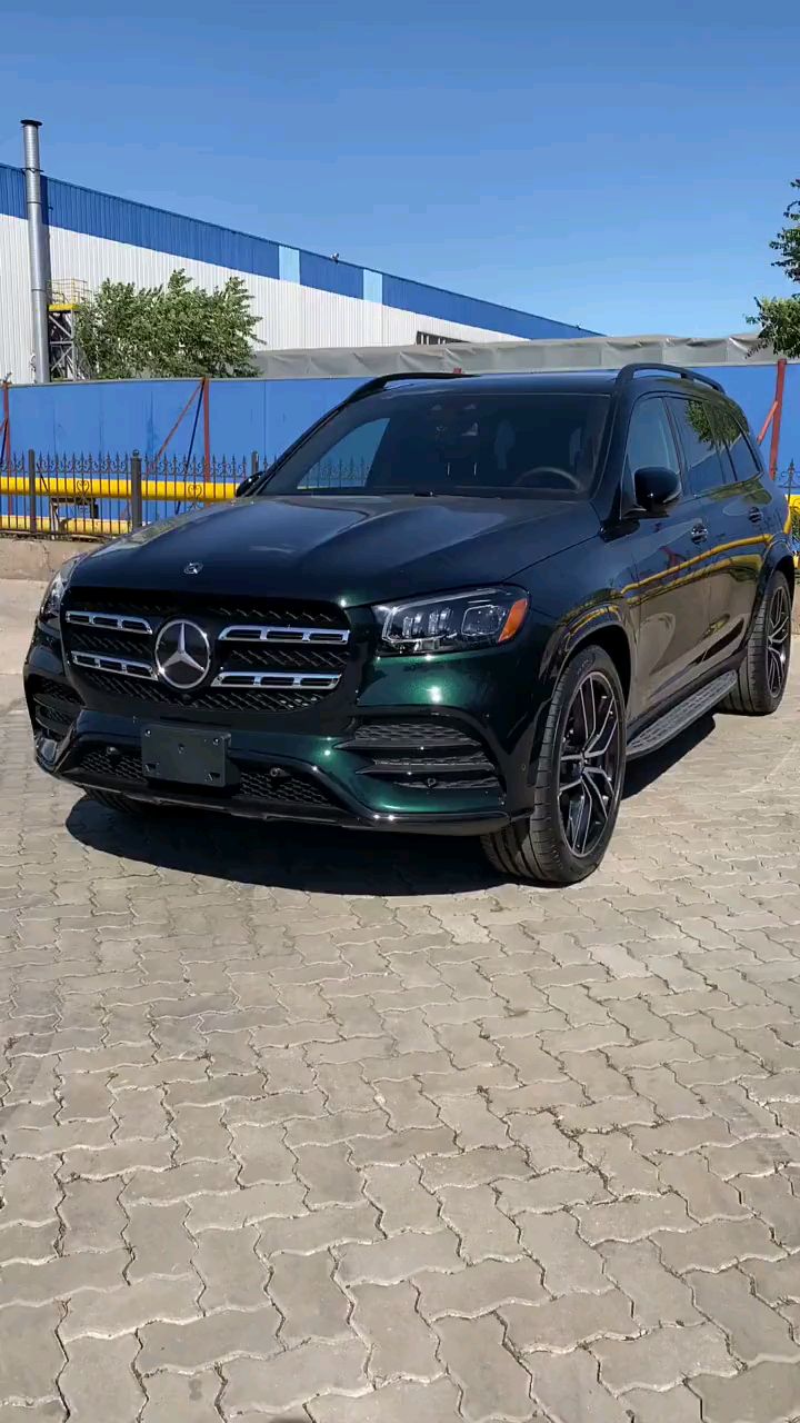 120w开回祖母绿奔驰gls450加版高配还可以吗?