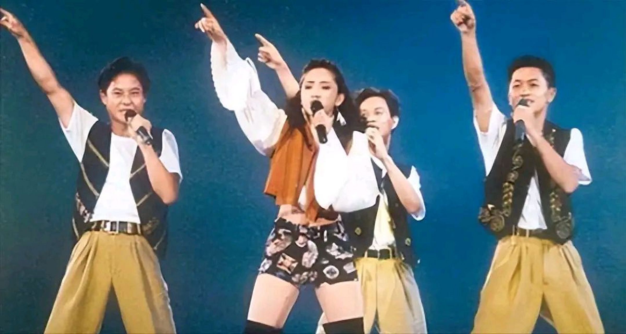 梅艳芳和草蜢组合